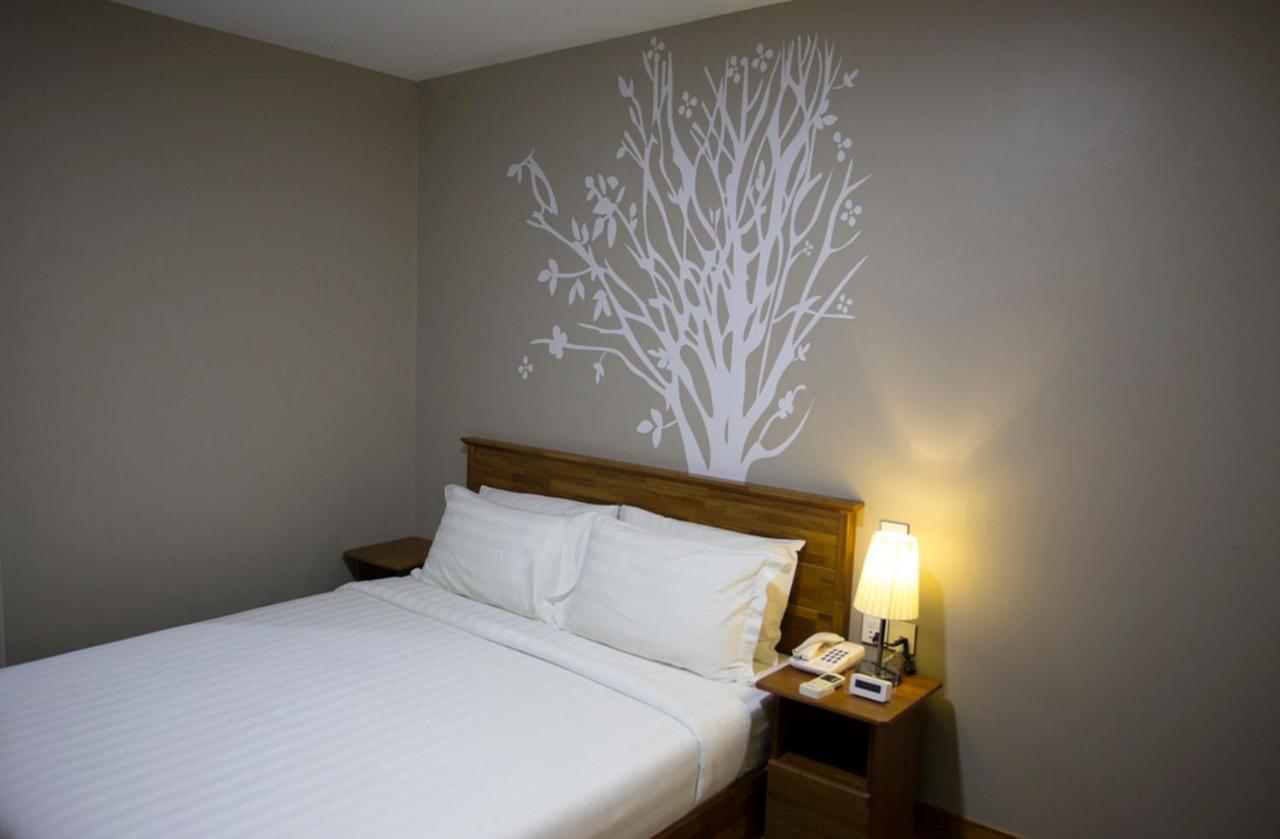 Art Deluxe Double Room without Window